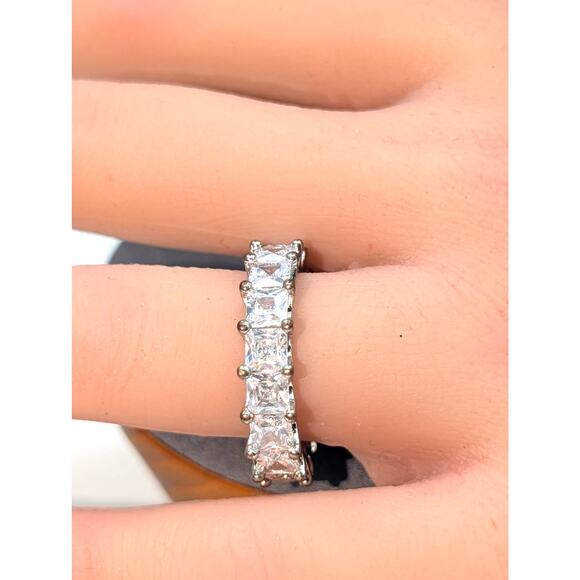 Silver Tone Square Cut CZ Eternity Band Ring Size 6.5 - Picture 4 of 6